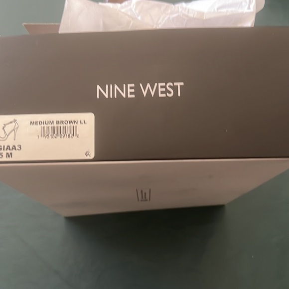 Nine West Giaa pump - Picture 3 of 6